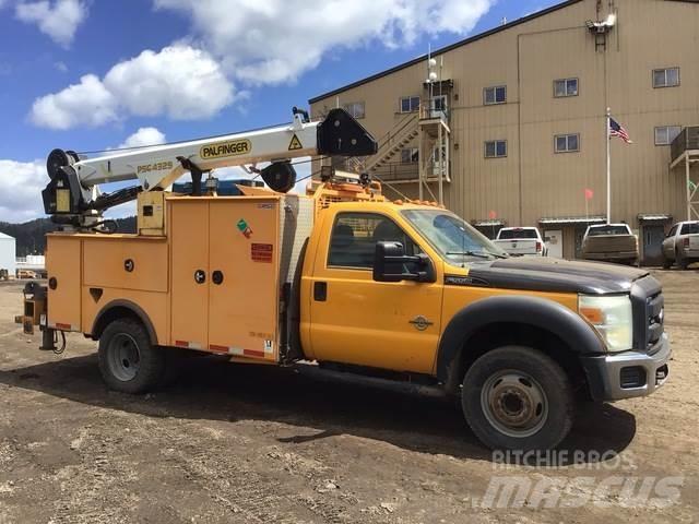 Ford F-550 Work Trucks / Municipal