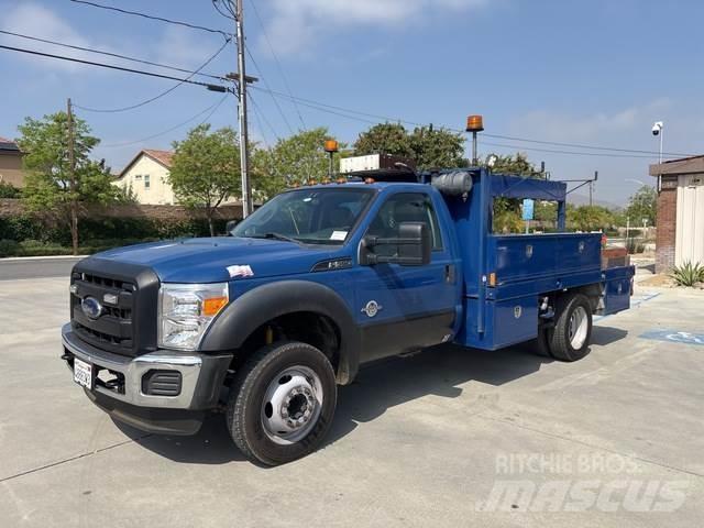 Ford F-550 Pickup Trucks