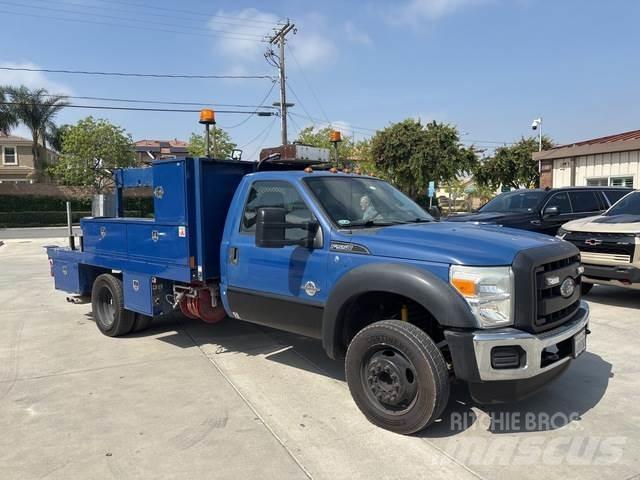 Ford F-550 Pickup Trucks