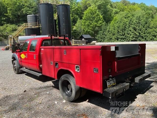 Ford F-550 Pickup Trucks