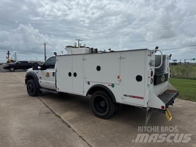 Ford F-550 Work Trucks / Municipal