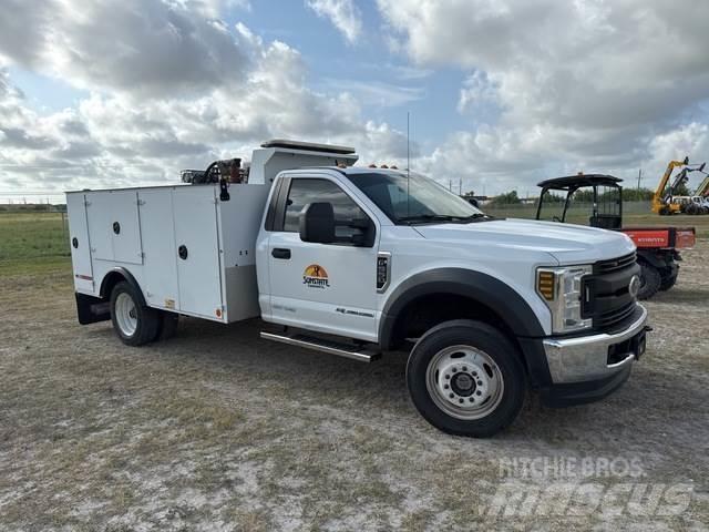 Ford F-550 Work Trucks / Municipal