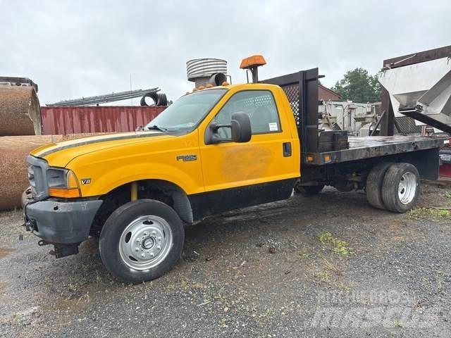 Ford F-550 Flatbed Trucks