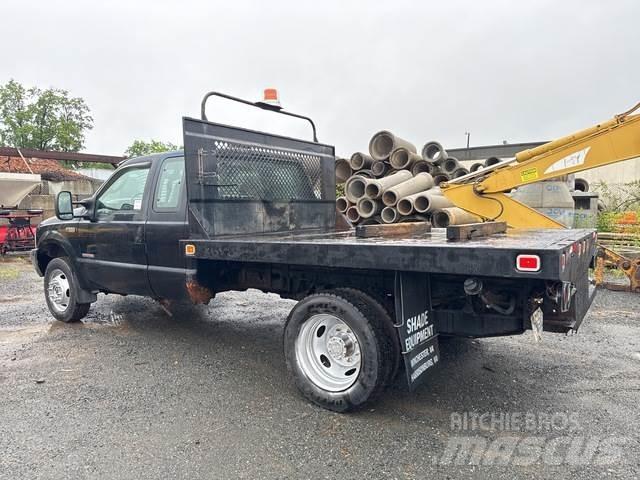 Ford F-550 Flatbed Trucks