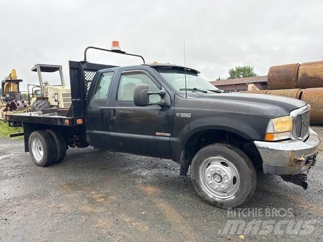 Ford F-550 Flatbed Trucks