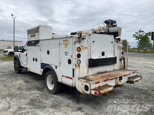 Ford F-550 Work Trucks / Municipal