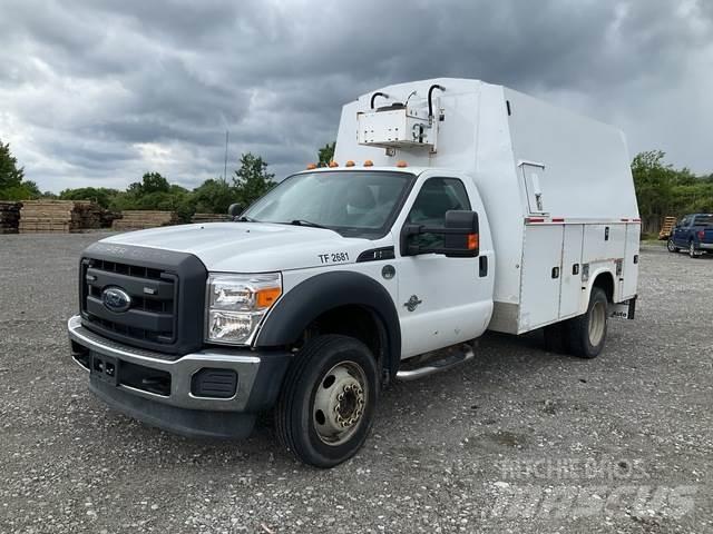 Ford F-550 Pickup Trucks