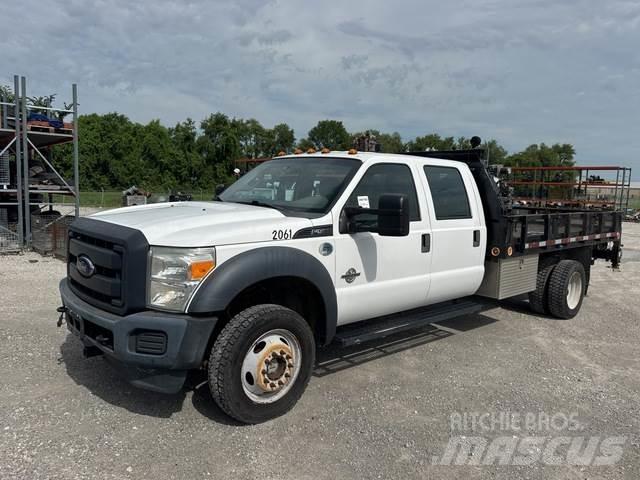 Ford F-550 Work Trucks / Municipal