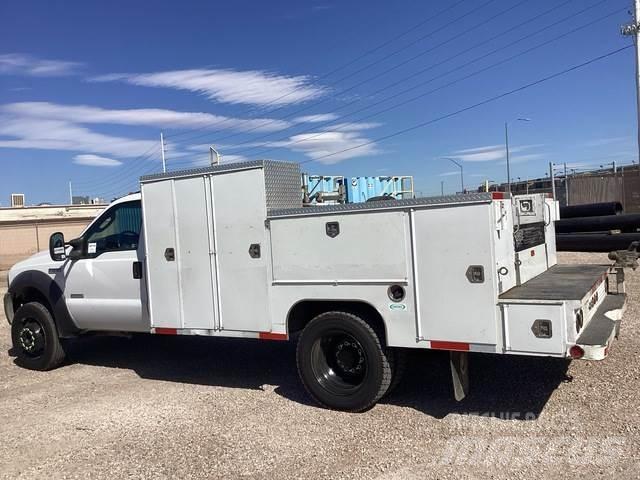 Ford F-550 Pickup Trucks