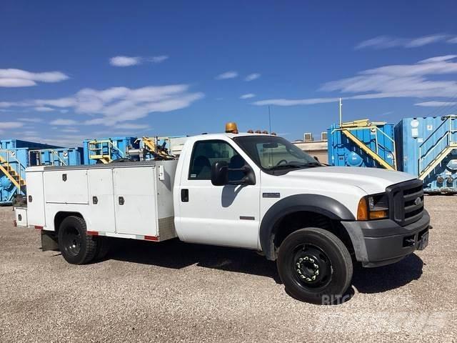 Ford F-550 Pickup Trucks