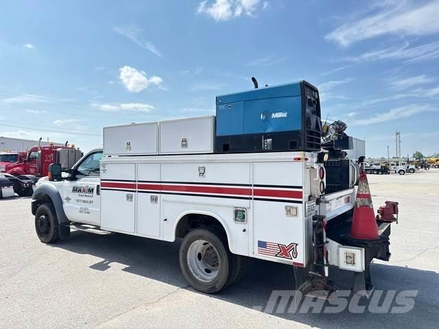 Ford F-550 Work Trucks / Municipal
