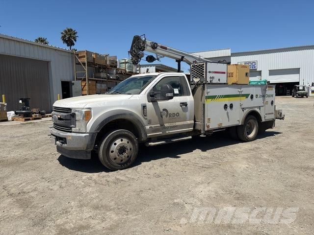 Ford F-550 Work Trucks / Municipal