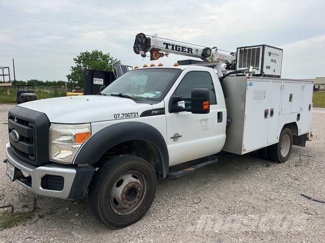 Ford F-550 Work Trucks / Municipal