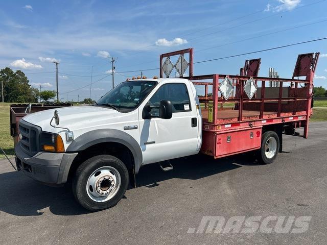 Ford F-550 Flatbed Trucks