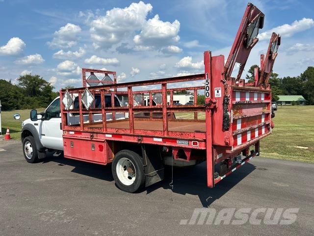 Ford F-550 Flatbed Trucks