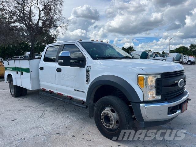 Ford F-550 Pickup Trucks