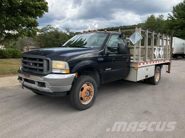 Ford F-550 Flatbed Trucks