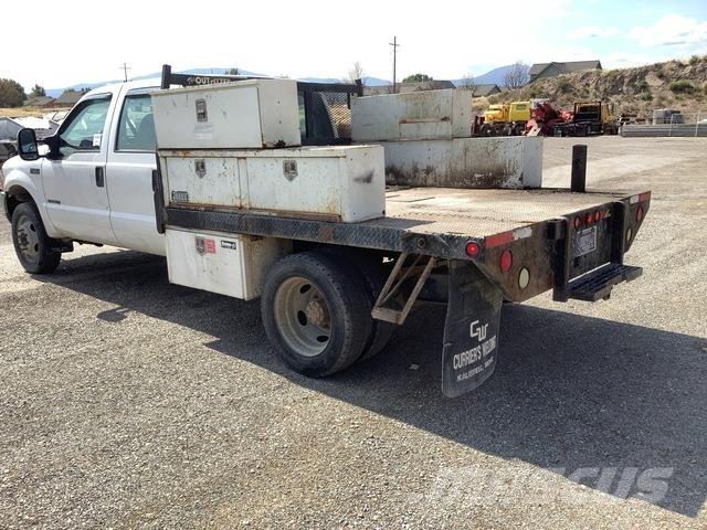 Ford F-550 Flatbed Trucks
