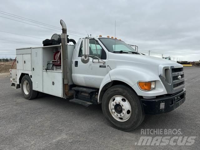 Ford F-650 Work Trucks / Municipal