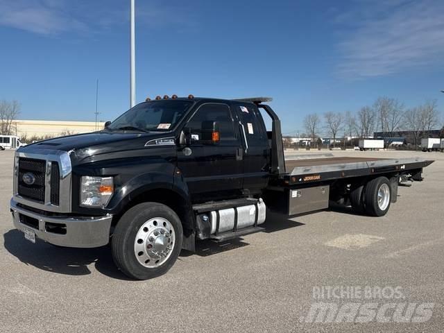 Ford F-750 Tow Trucks / Wreckers