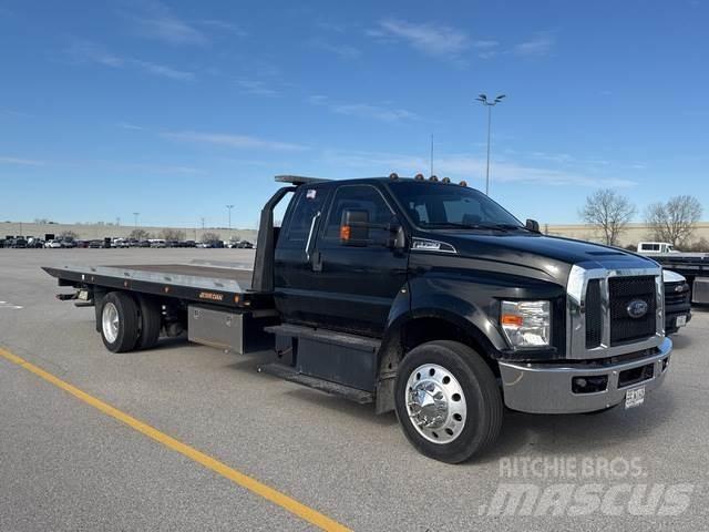 Ford F-750 Tow Trucks / Wreckers