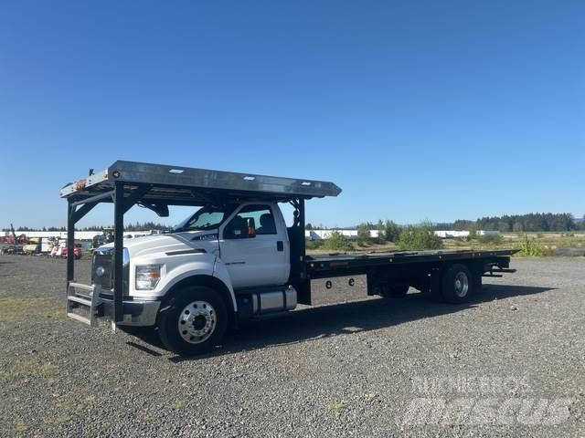 Ford F-750 Tow Trucks / Wreckers