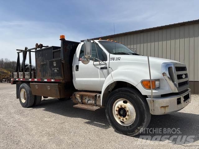 Ford F-750 Other