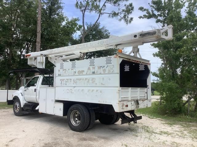Ford F-750 Truck Mounted Aerial Platforms