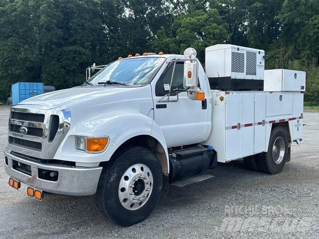 Ford F-750 Work Trucks / Municipal