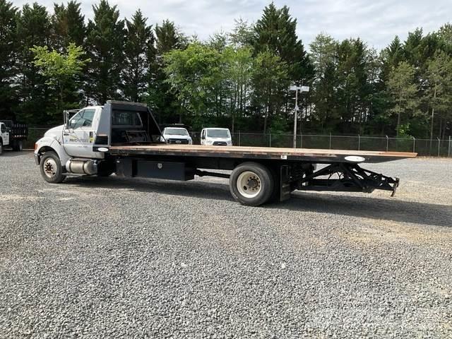 Ford F-750 Tow Trucks / Wreckers