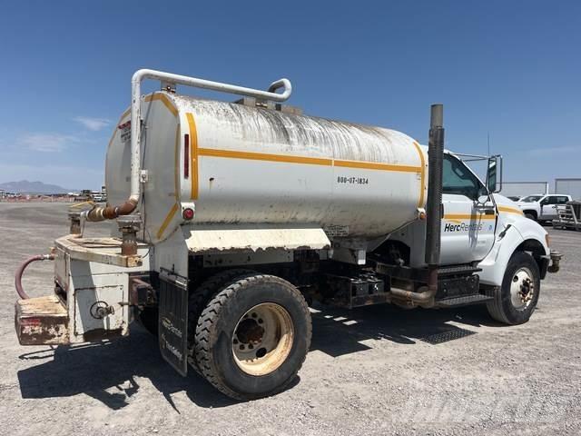 Ford F-750 Water Tankers