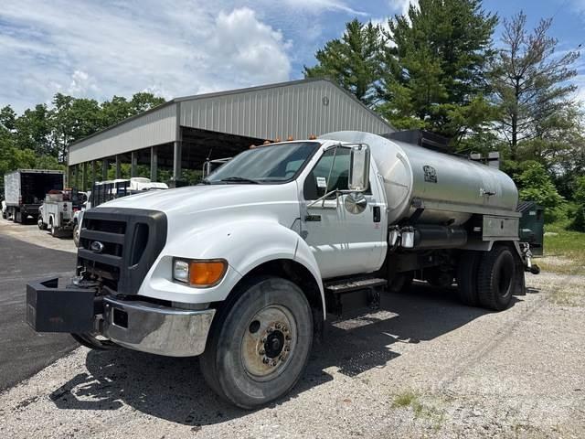 Ford F-750 Concrete Trucks