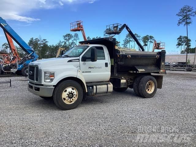 Ford F-750 Dump Trucks