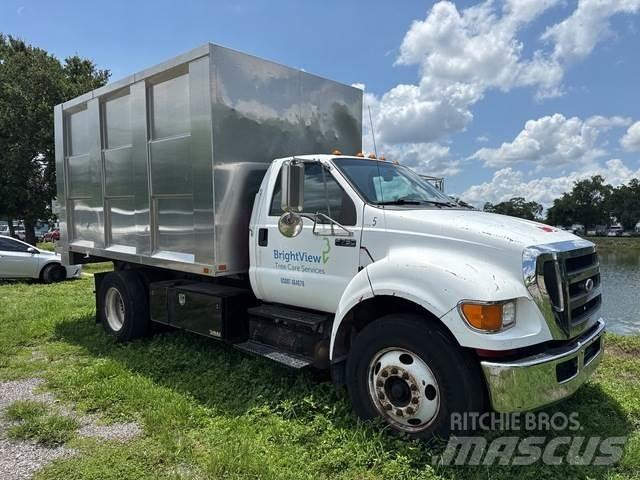 Ford F-750 Wood Chippers
