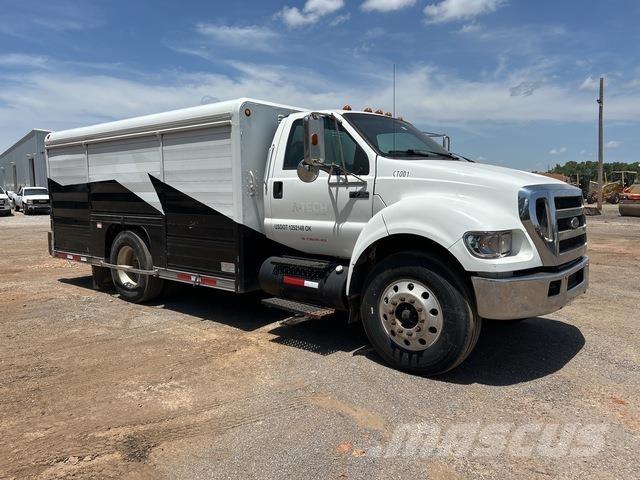 Ford F-750 Tank Trucks