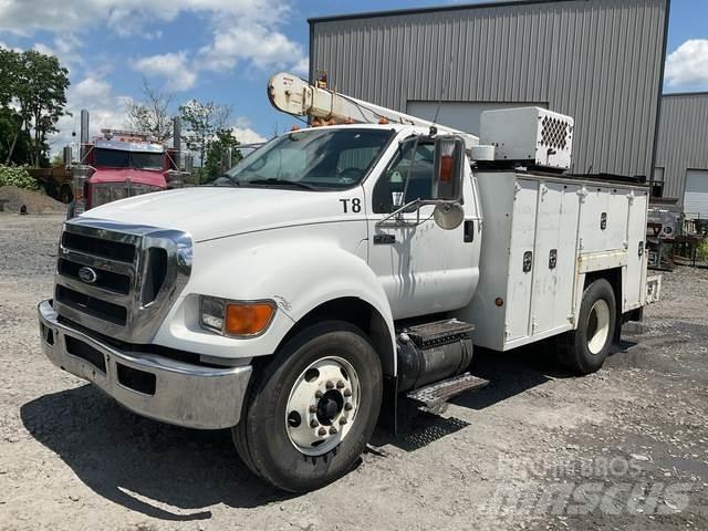 Ford F-750 Pickup Trucks