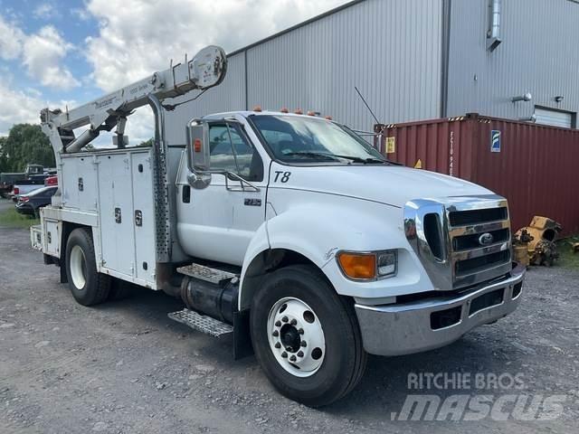 Ford F-750 Pickup Trucks