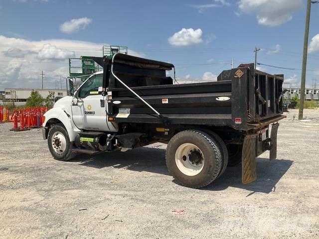 Ford F-750 Dump Trucks