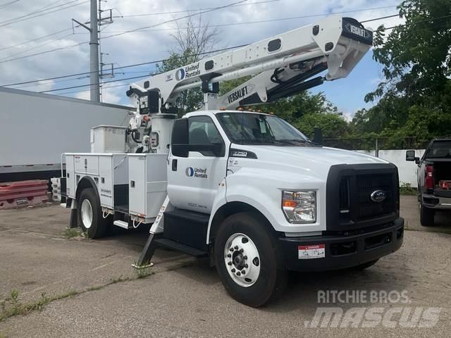 Ford F-750 Truck Mounted Aerial Platforms