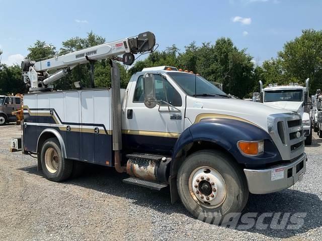 Ford F-750 Work Trucks / Municipal
