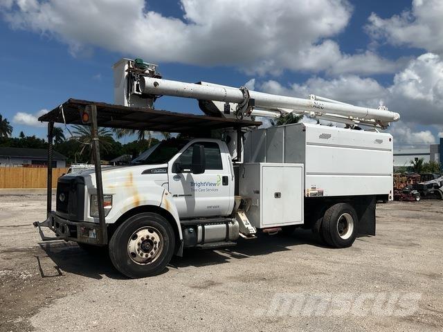 Ford F-750 Truck Mounted Aerial Platforms