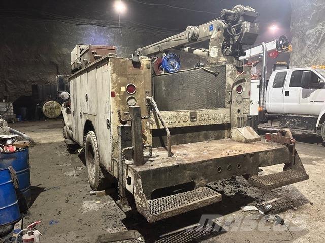 Ford F-750 Work Trucks / Municipal