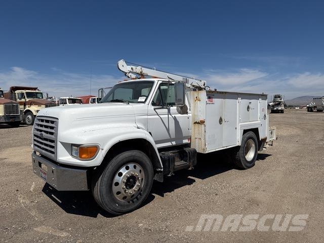 Ford F-800 Work Trucks / Municipal