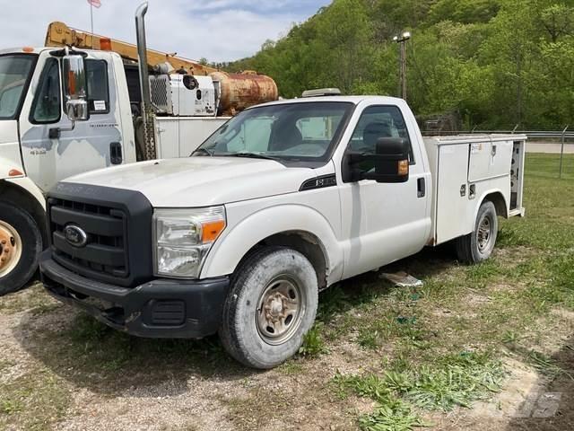 Ford F250 Pickup Trucks