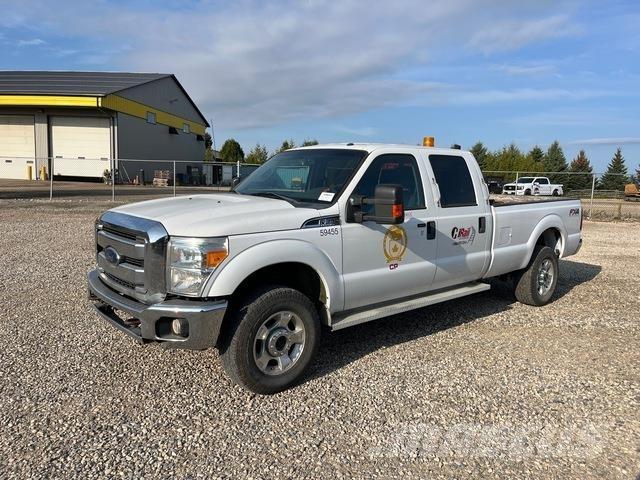 Ford F350 Pickup Trucks