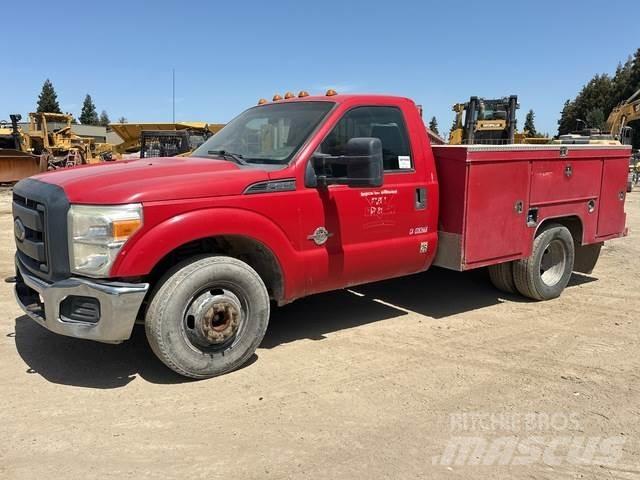 Ford F350XL Pickup Trucks