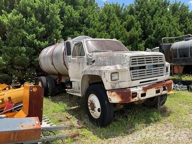 Ford F700 Tank Trucks