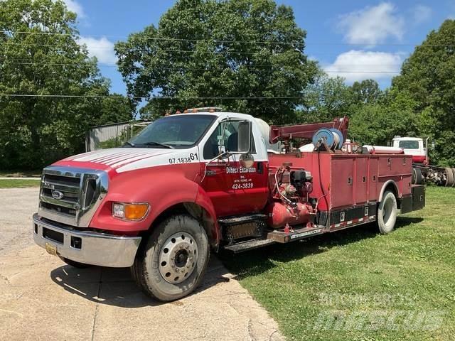Ford F750 Work Trucks / Municipal