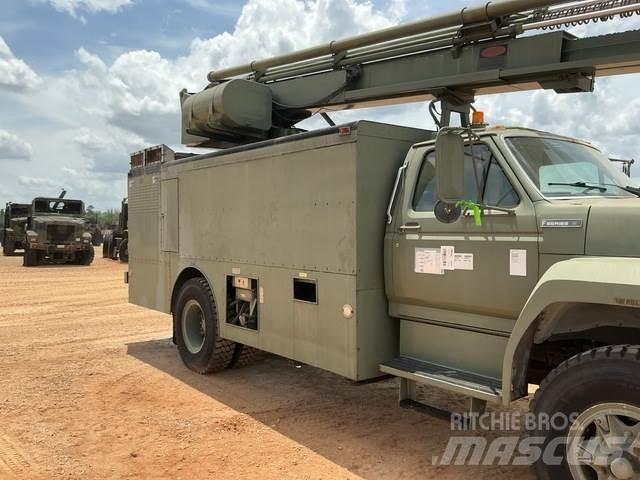 Ford F800 Other