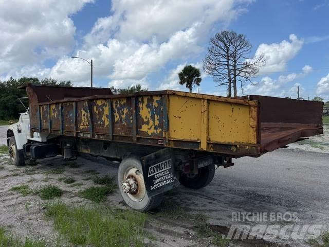 Ford F800 Dump Trucks